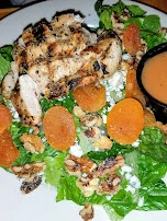 Steakhouse Salad